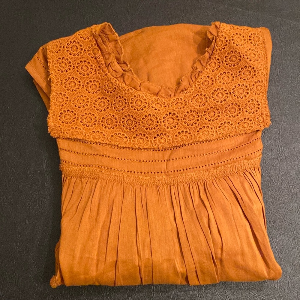old navy embroidery shirt